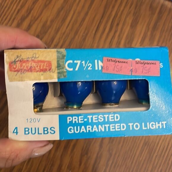 4 boxes of Vtg Joy Brite C 7 1/2 indoor lamp bulbs in original packaging - Picture 3 of 8